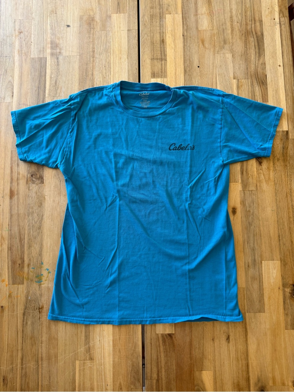 Cabela’s Blue Logo Back Graphic Tee 100% Cotton Size Large